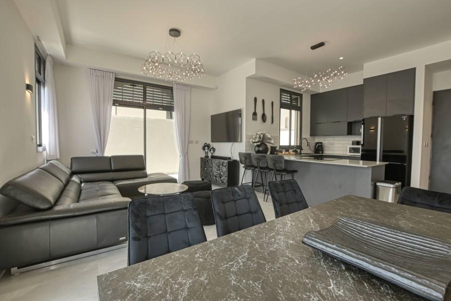 143191 המתחם הפנימי, וילה עלמת החן, וילה  באילת וילות - Vila