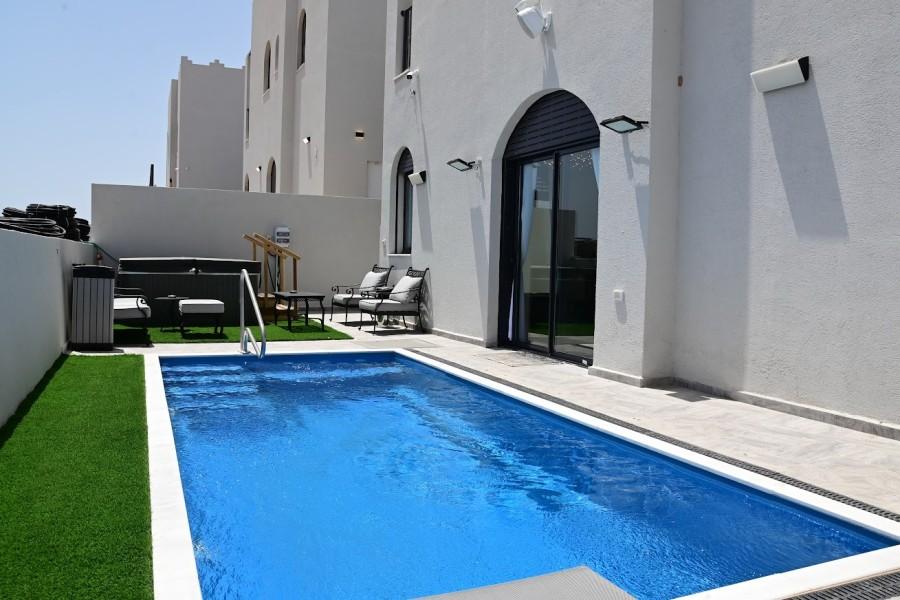 143196 המתחם החיצוני, וילה עלמת החן, וילה  באילת וילות - Vila