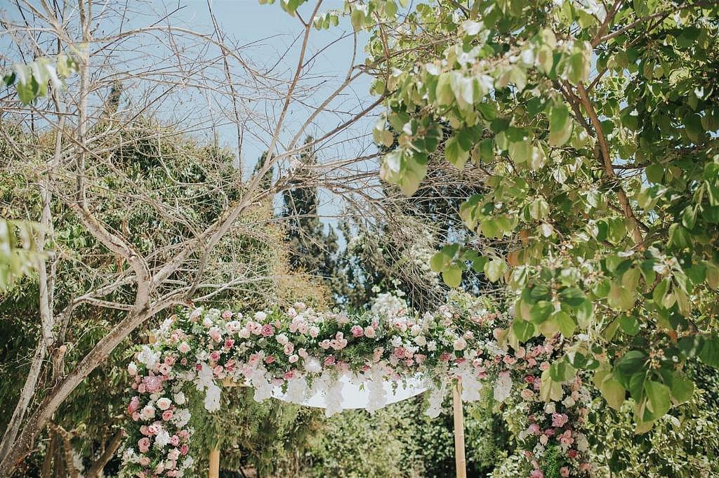 143692 גלריה כללית, משק 17, וילה  בבית יהושע וילות - Vila