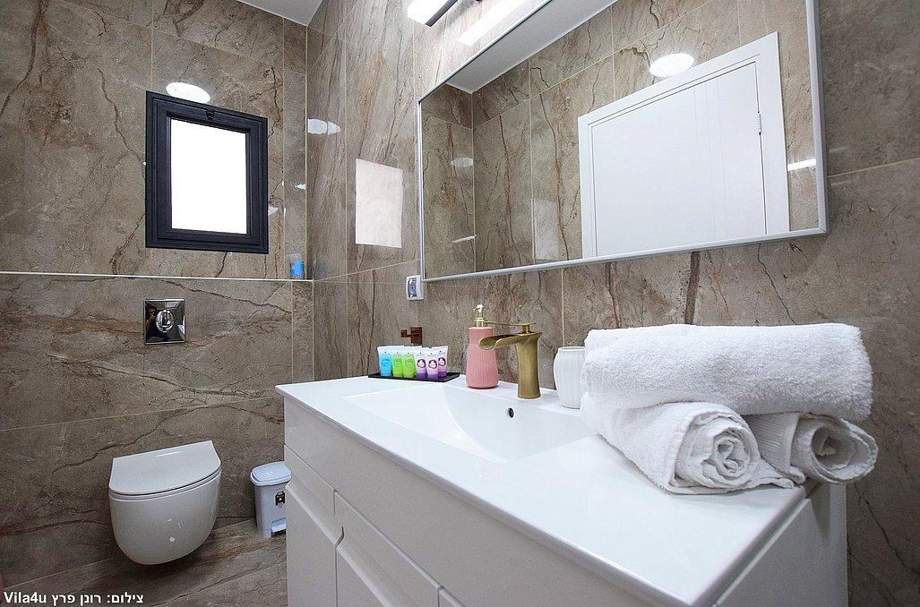 143873 הסוויטות, וילה אמור בגליל, וילה  באבן מנחם וילות - Vila