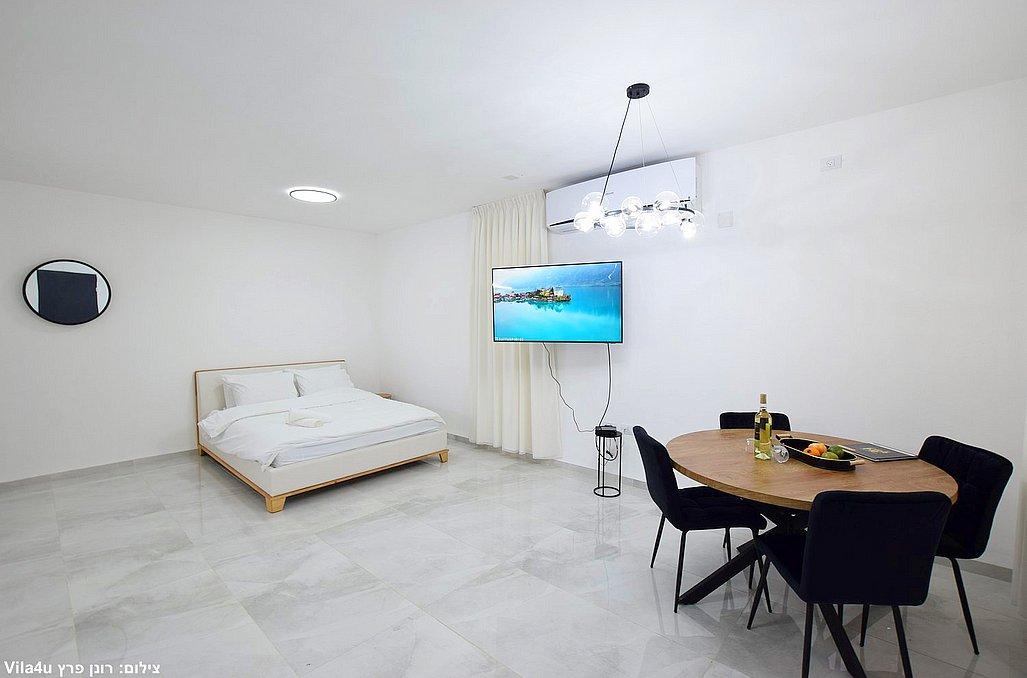 143875 הסוויטות, וילה אמור בגליל, וילה  באבן מנחם וילות - Vila