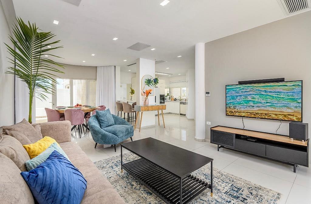 146393 גלרית פנים, וילה נוף ים נתניה, וילה  בנתניה וילות - Vila