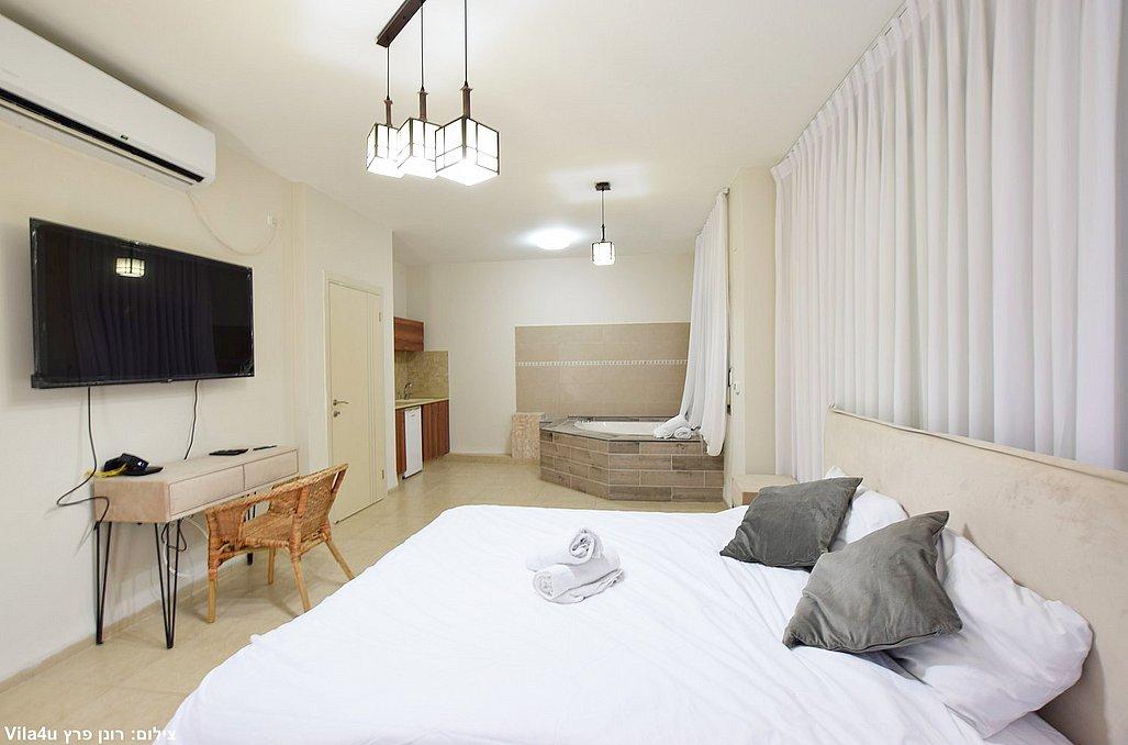 146916 המתחם הפנימי, וילה כנריה, וילה  בנוף כנרת וילות - Vila 146916 המתחם הפנימי, וילה כנריה, וילה  בנוף כנרת וילות - Vila