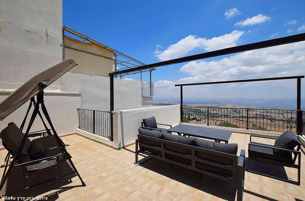 146943 המתחם החיצוני, וילה כנריה, וילה  בנוף כנרת וילות - Vila 146943 המתחם החיצוני, וילה כנריה, וילה  בנוף כנרת וילות - Vila