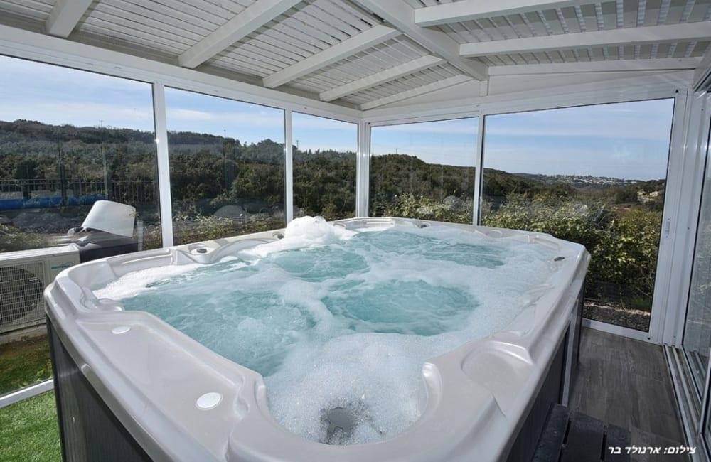 148592 המתחם החיצוני, אחוזת נוביו, וילה  בשתולה וילות - Vila