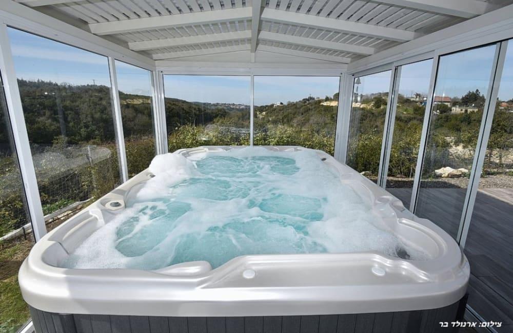 148593 המתחם החיצוני, אחוזת נוביו, וילה  בשתולה וילות - Vila