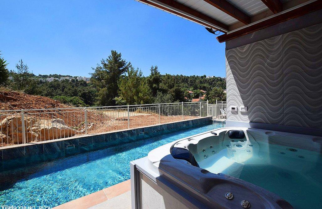 149424 המתחם החיצוני, וילה חלום בטבע, וילה  בכפר ורדים וילות - Vila