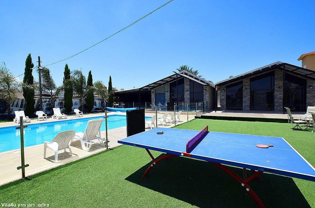 150042 מתחם חיצוני, אחוזת לי-אור, וילה  בעלמה וילות - Vila