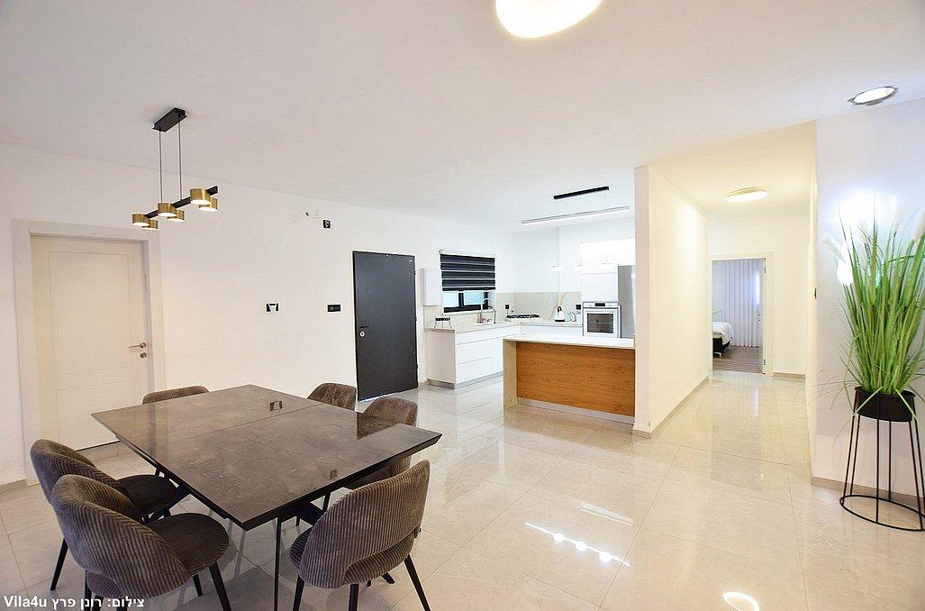 150047 פנים הוילה, אחוזת לי-אור, וילה  בעלמה וילות - Vila