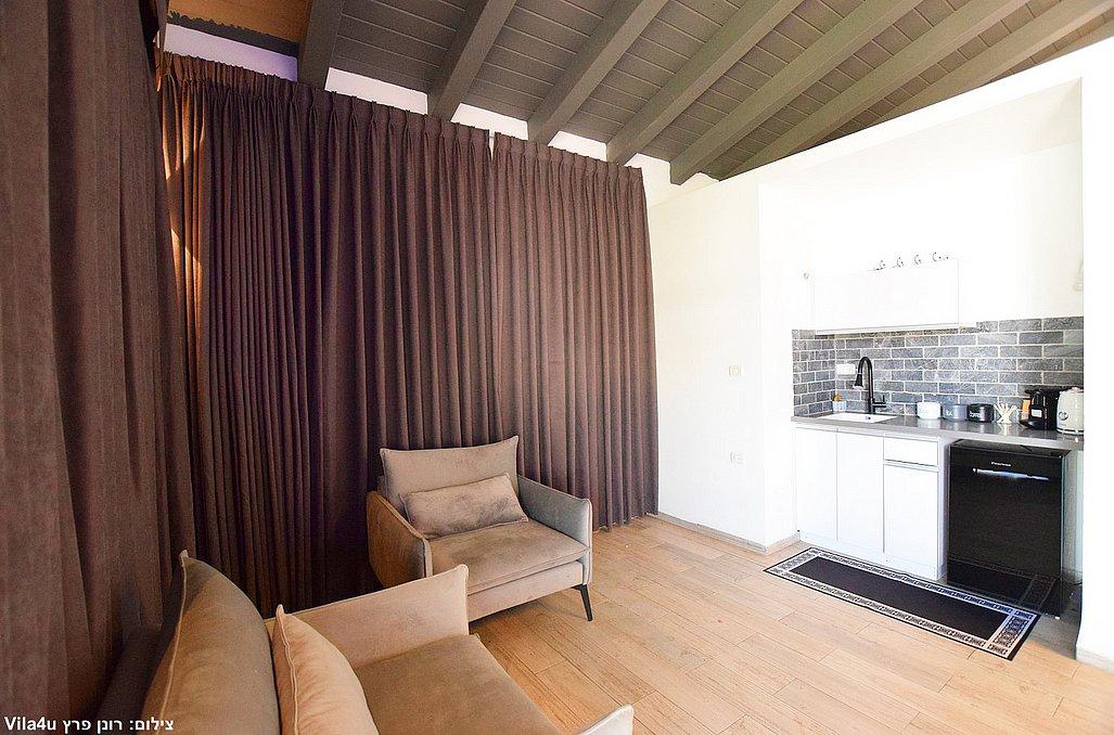 150070 2 הסוויטות, אחוזת לי-אור, וילה  בעלמה וילות - Vila