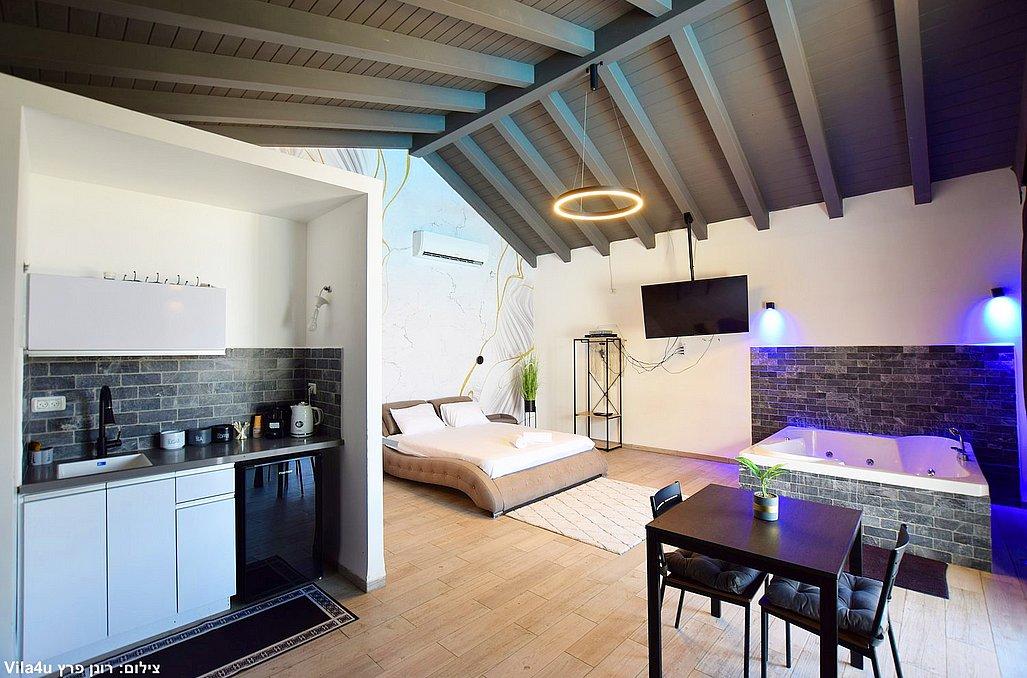 150076 2 הסוויטות, אחוזת לי-אור, וילה  בעלמה וילות - Vila