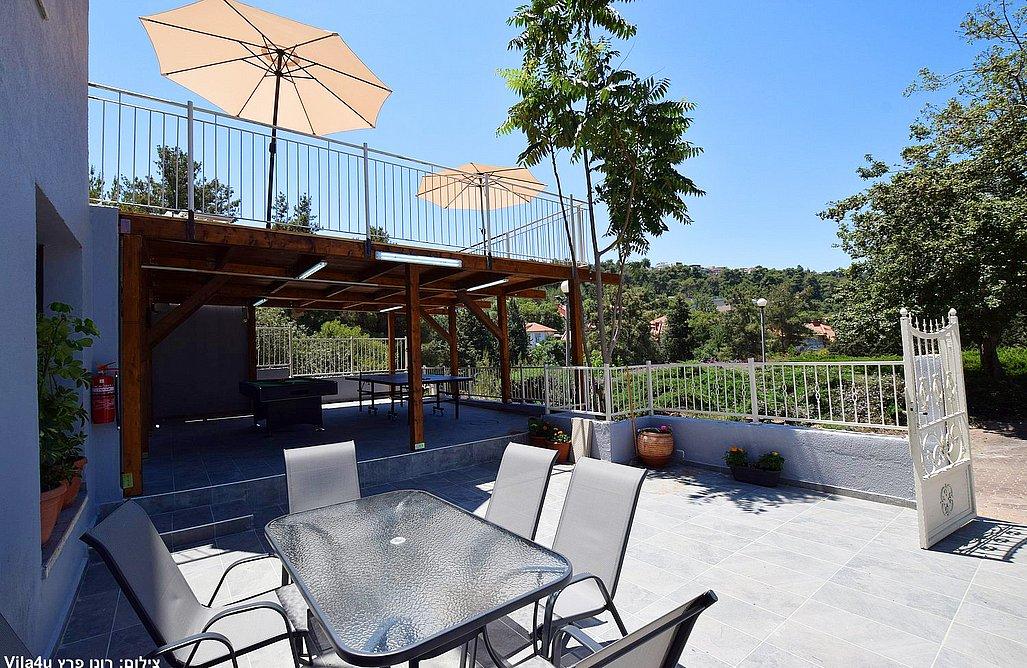 150334 המתחם החיצוני, וילה חלום בטבע, וילה  בכפר ורדים וילות - Vila
