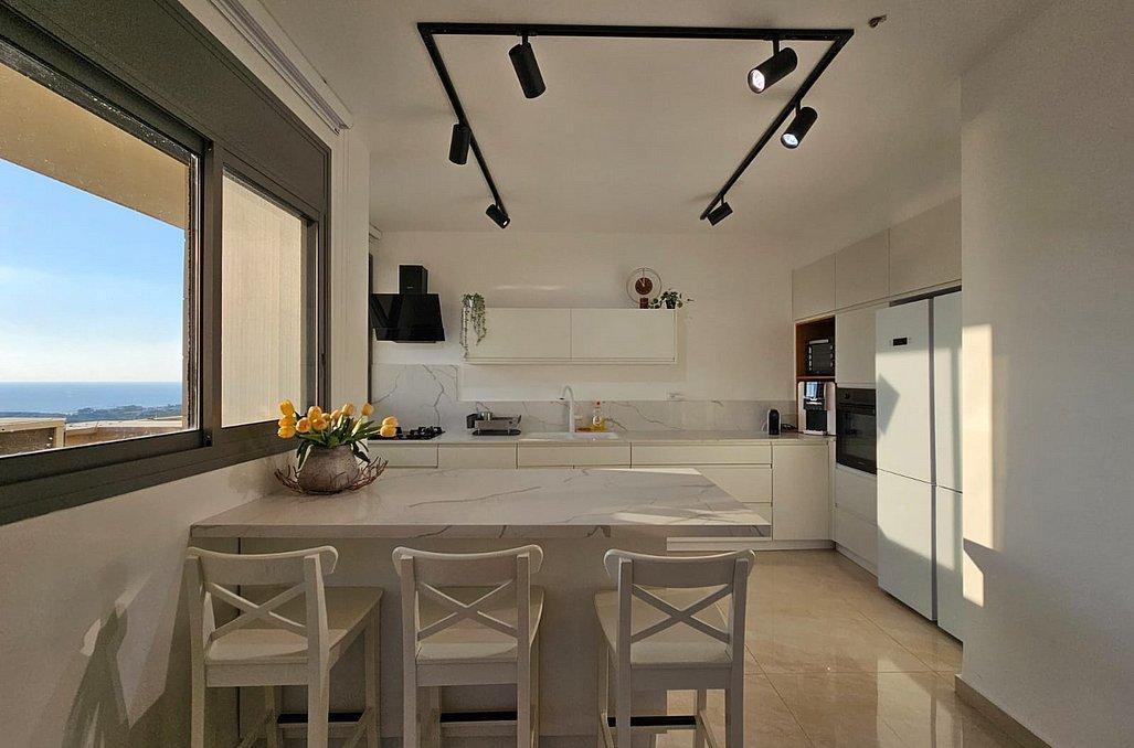 151687 כללי, פנטהאוז רוגע על הים, וילה  בחדרה וילות - Vila