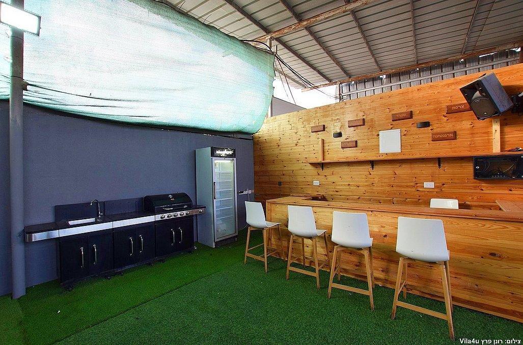 אחוזת וניש כללי, אחוזת וניש, וילה  בעזריקם וילות - Vila