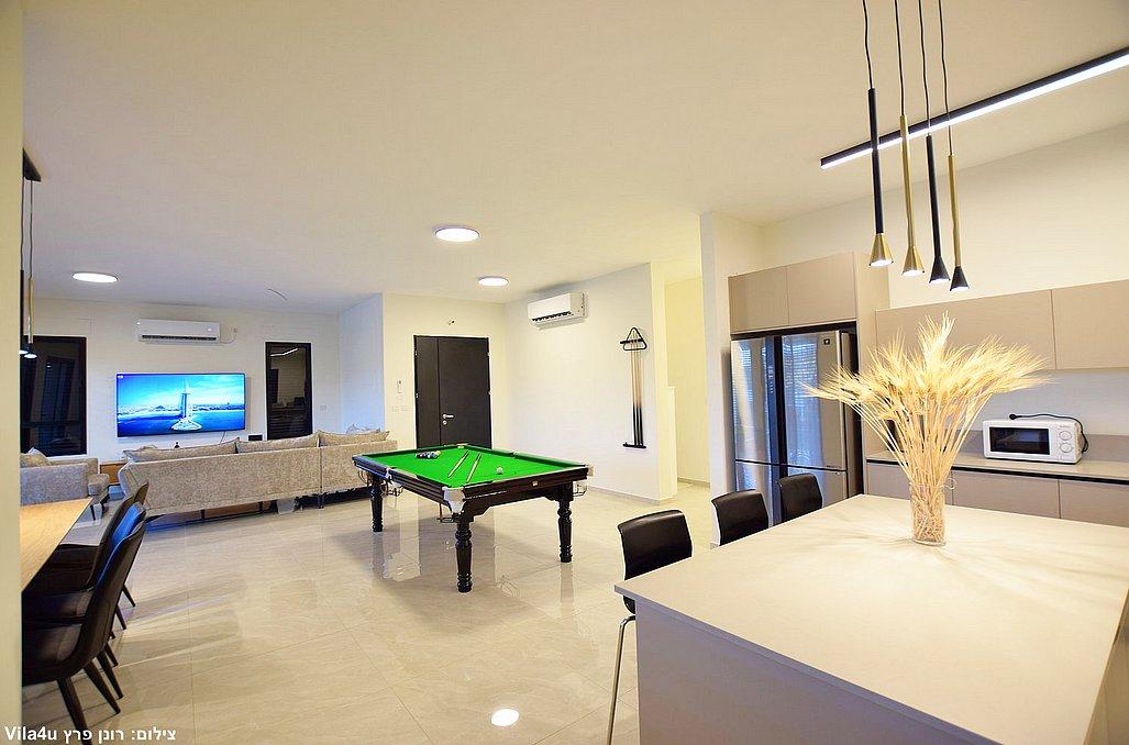 154691 מתחם פנימי - הוילה, וילה מול ההר, וילה  בשומרה וילות - Vila