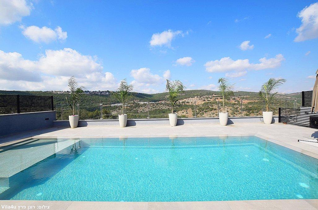 154706 המתחם החיצוני, וילה מול ההר, וילה  בשומרה וילות - Vila