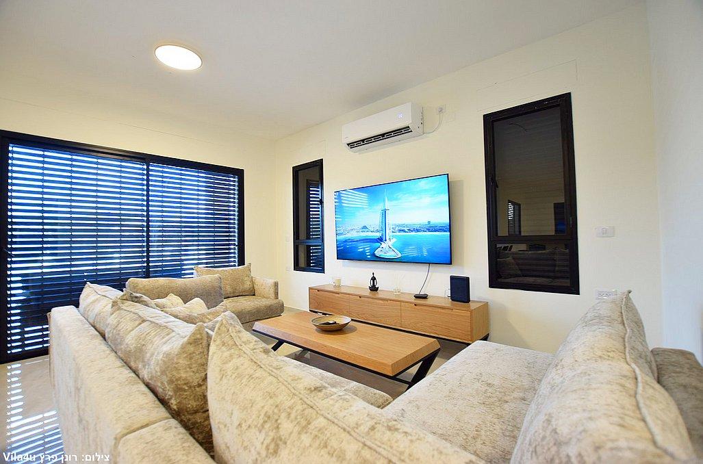 154716 מתחם פנימי - הוילה, וילה מול ההר, וילה  בשומרה וילות - Vila