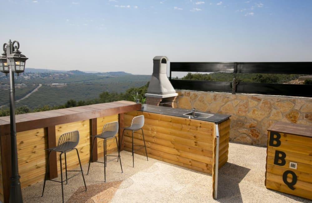 156072 המתחם החיצוני, אחוזת סאנשיין, וילה  בזרעית וילות - Vila