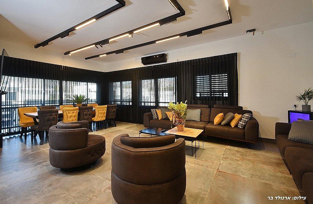 156416 גלרית פנים, אחוזת יערה, וילה  ביערה וילות - Vila