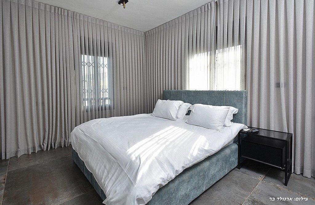 156428 גלרית פנים, אחוזת יערה, וילה  ביערה וילות - Vila