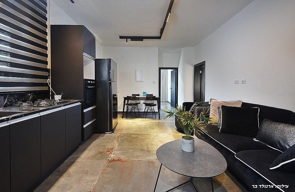 156441 גלרית פנים, אחוזת יערה, וילה  ביערה וילות - Vila