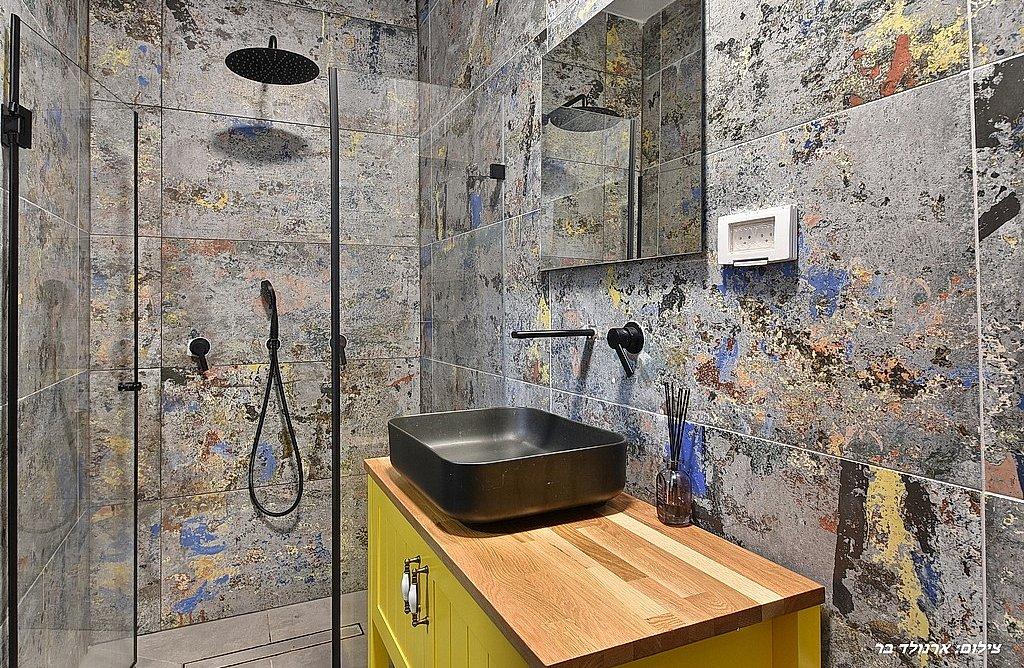 156448 גלרית פנים, אחוזת יערה, וילה  ביערה וילות - Vila