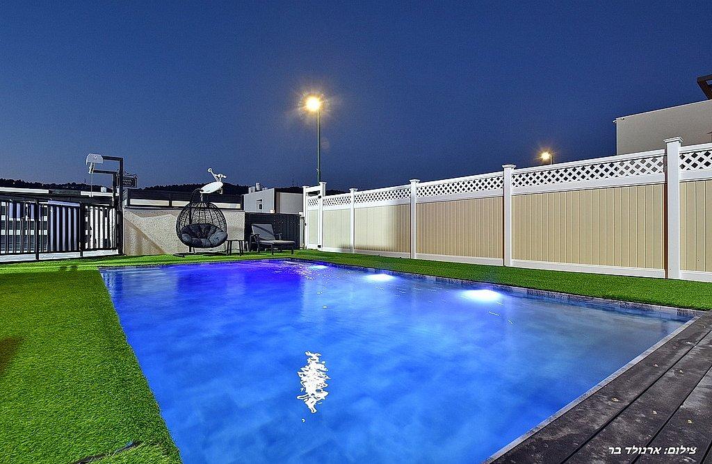 156467 גלרית חוץ, אחוזת יערה, וילה  ביערה וילות - Vila