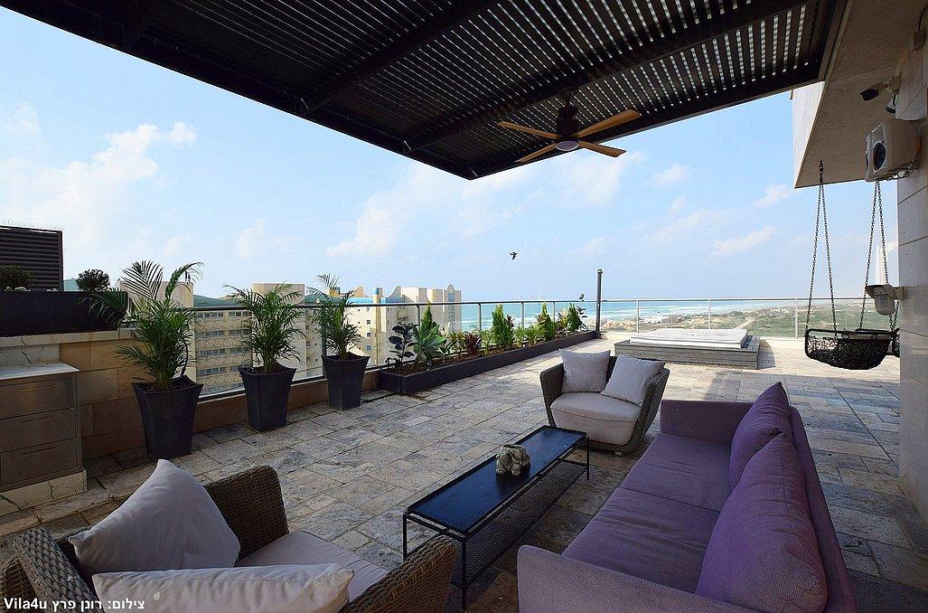157689 המתחם החיצוני, סי וויו פנטהאוז - Sea View Penthouse, וילה  בחדרה וילות - Vila