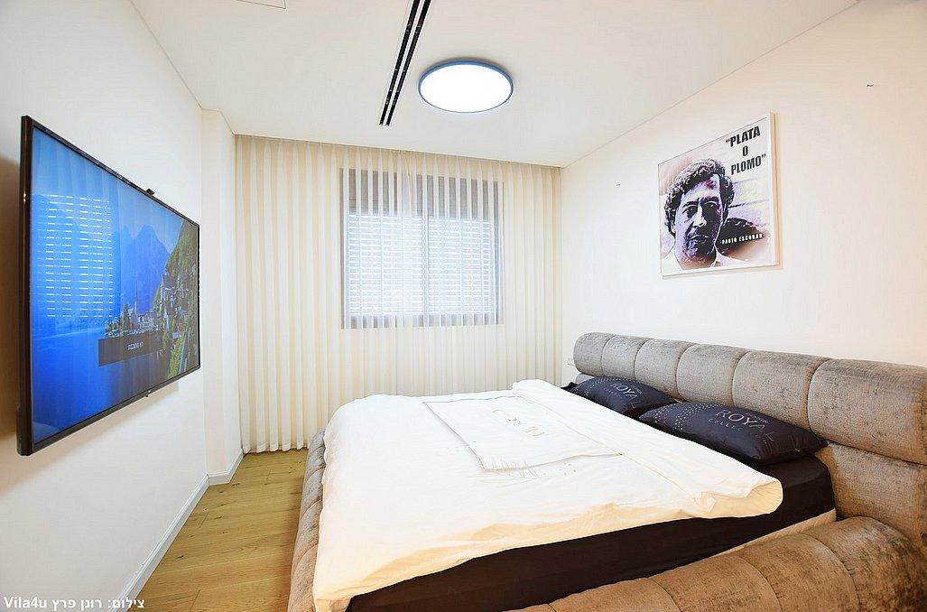 157697 המתחם הפנימי, סי וויו פנטהאוז - Sea View Penthouse, וילה  בחדרה וילות - Vila