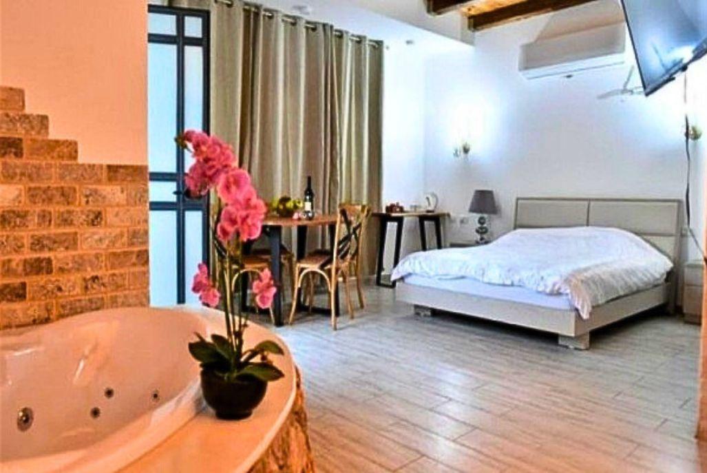 161578 גלריה כללית, אחוזת שלמה, וילה  בחזון וילות - Vila