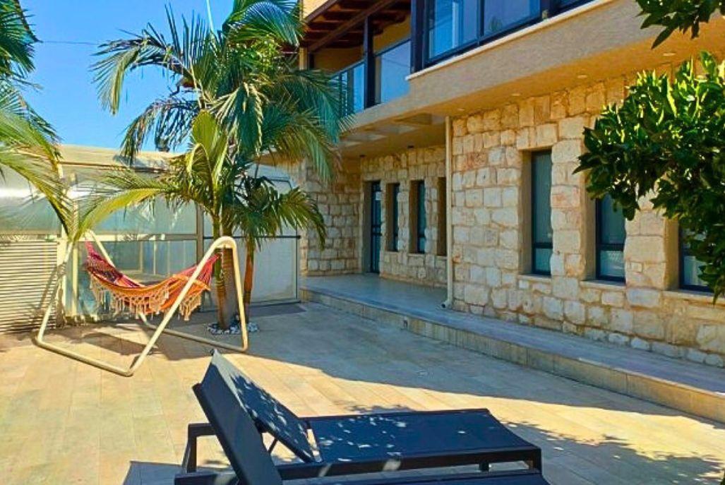 161602 מתחם חיצוני, אחוזת שלמה, וילה  בחזון וילות - Vila