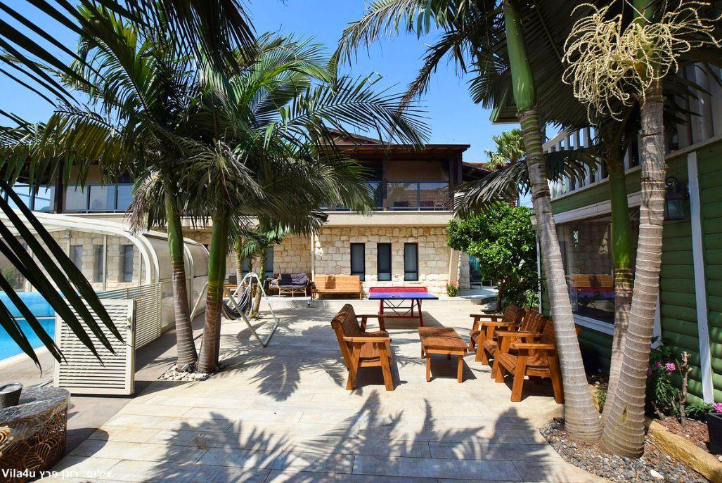 161660 מתחם חיצוני, אחוזת שלמה, וילה  בחזון וילות - Vila