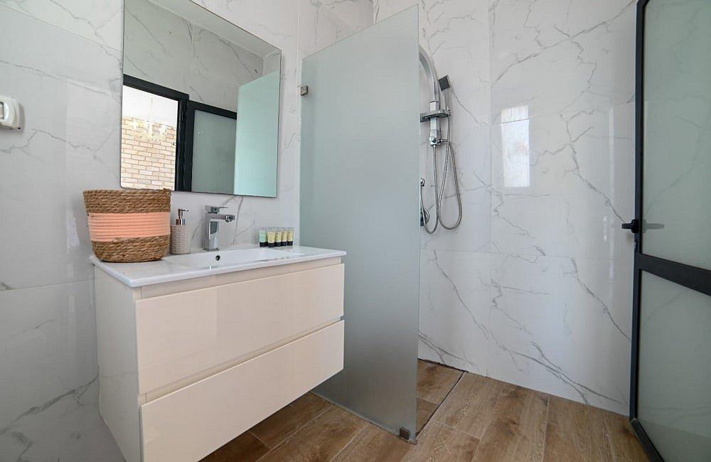 169058 גלרית פנים, וילה V - וילות יוקרה, וילה  במגדל וילות - Vila