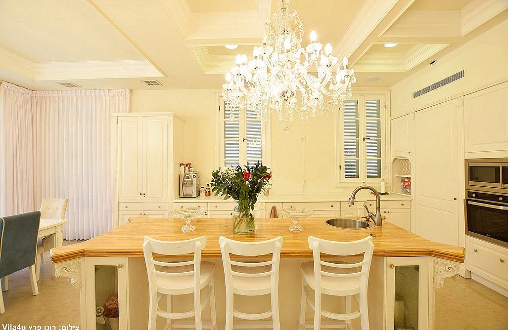 169998 המתחם הפנימי, קיסריה הום בוטיק, וילה  בקיסריה וילות - Vila