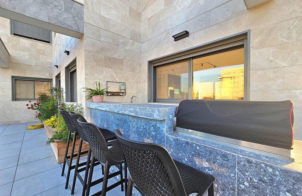 170697 ויאיי פנטהאוז | VI Penthouse, ויאיי פנטהאוז | VI Penthouse, וילה  בחדרה וילות - Vila