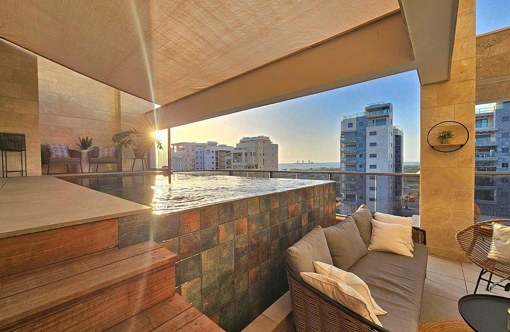 170732 גלרית חוץ, ויאיי פנטהאוז | VI Penthouse, וילה  בחדרה וילות - Vila