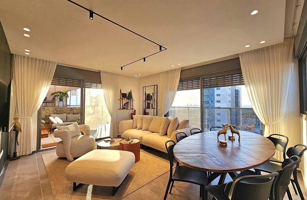 170746 גלרית פנים, ויאיי פנטהאוז | VI Penthouse, וילה  בחדרה וילות - Vila