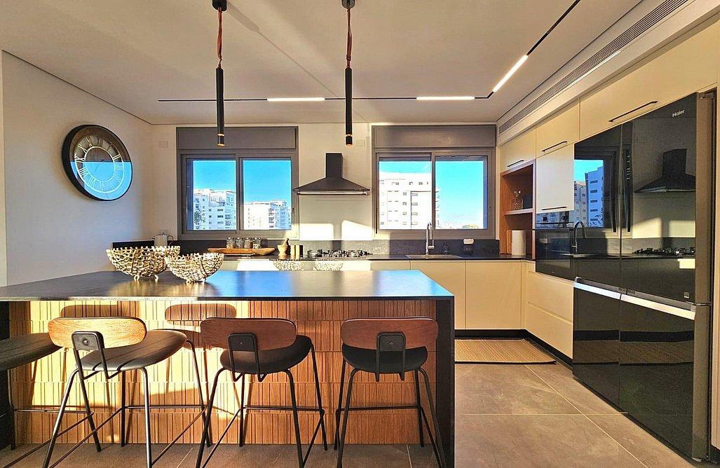 170757 גלרית פנים, ויאיי פנטהאוז | VI Penthouse, וילה  בחדרה וילות - Vila
