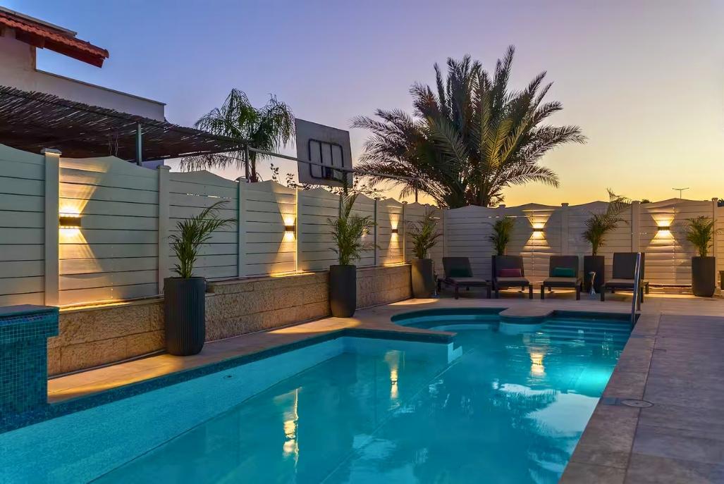 176253 המתחם החיצוני, וילה דולצ'ה ויטה, וילה  באילת וילות - Vila