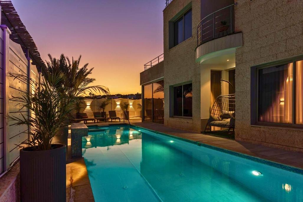 176259 המתחם החיצוני, וילה דולצ'ה ויטה, וילה  באילת וילות - Vila