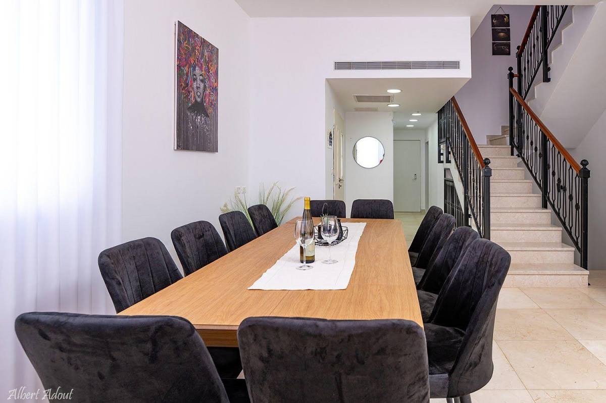 176504 מתחם פנים, אחוזת לידר, וילה  בנוף כנרת וילות - Vila