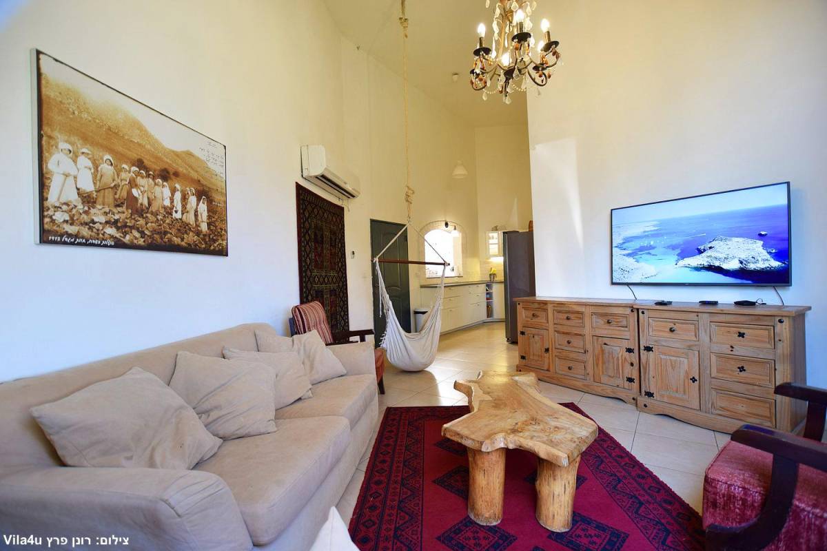 178675 גלרית פנים, וילה בית הלוגים, וילה  במגדל וילות - Vila