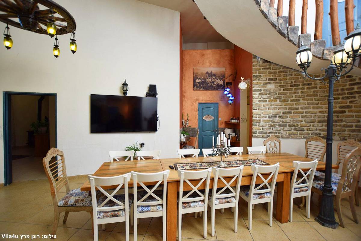 178680 גלרית פנים, וילה בית הלוגים, וילה  במגדל וילות - Vila