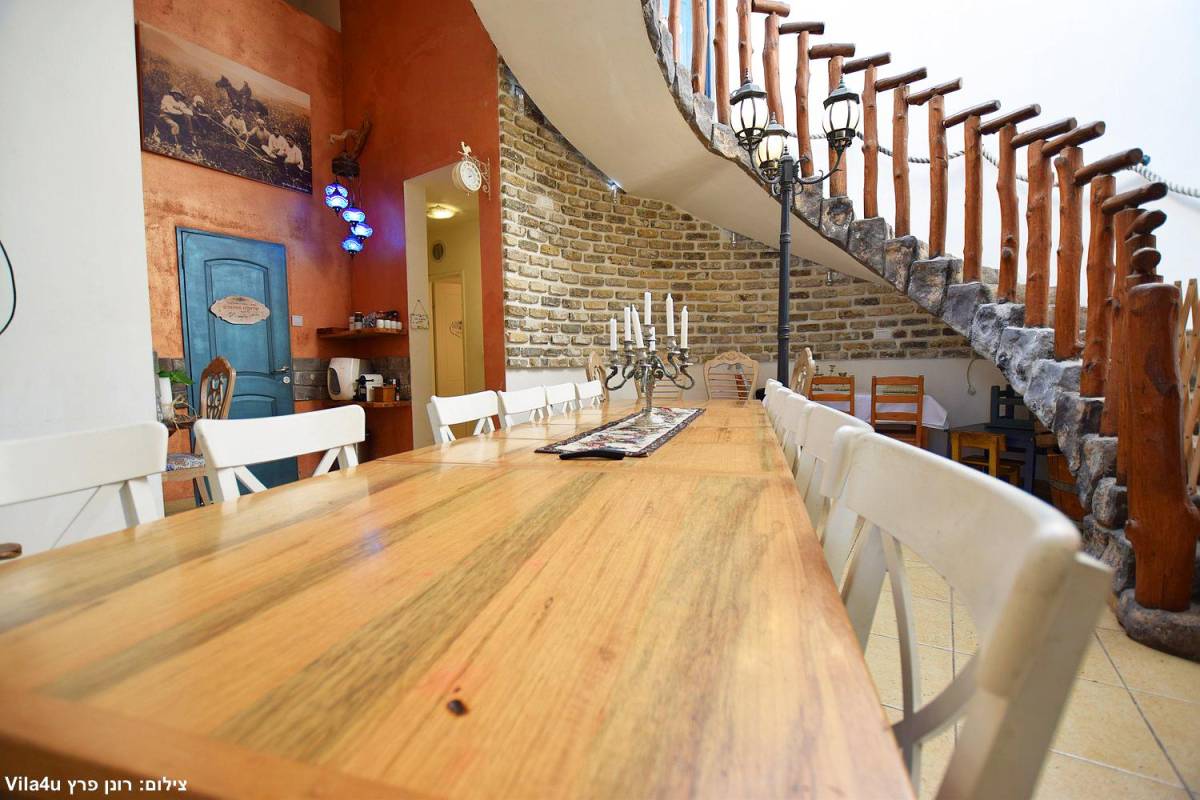 178684 גלרית פנים, וילה בית הלוגים, וילה  במגדל וילות - Vila