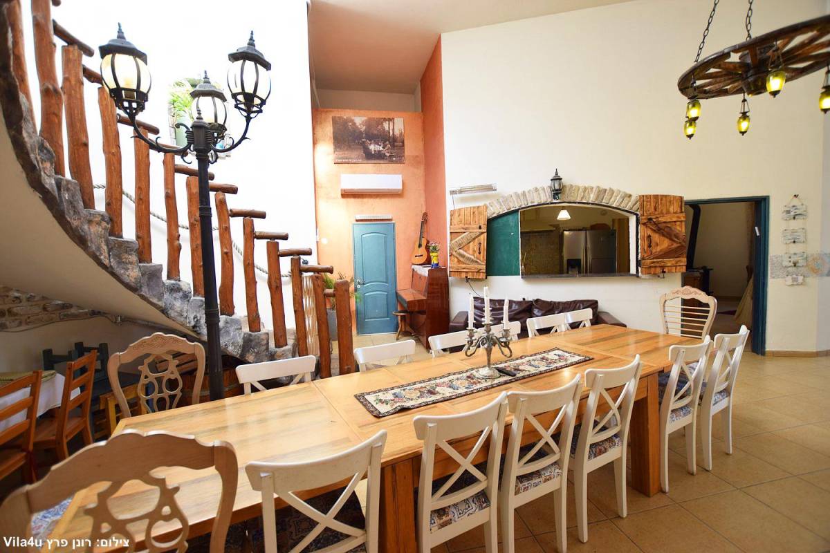 178686 גלרית פנים, וילה בית הלוגים, וילה  במגדל וילות - Vila