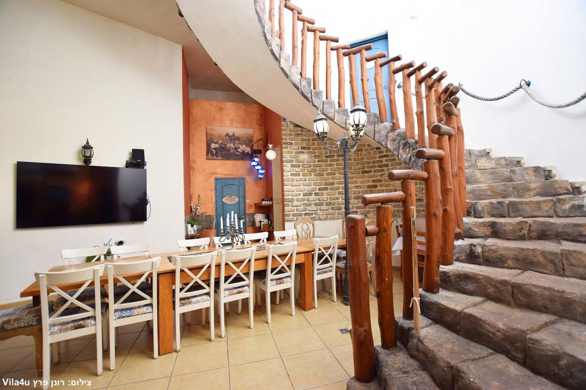 178697 גלרית פנים, וילה בית הלוגים, וילה  במגדל וילות - Vila