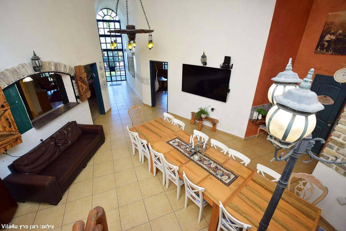 178699 גלרית פנים, וילה בית הלוגים, וילה  במגדל וילות - Vila