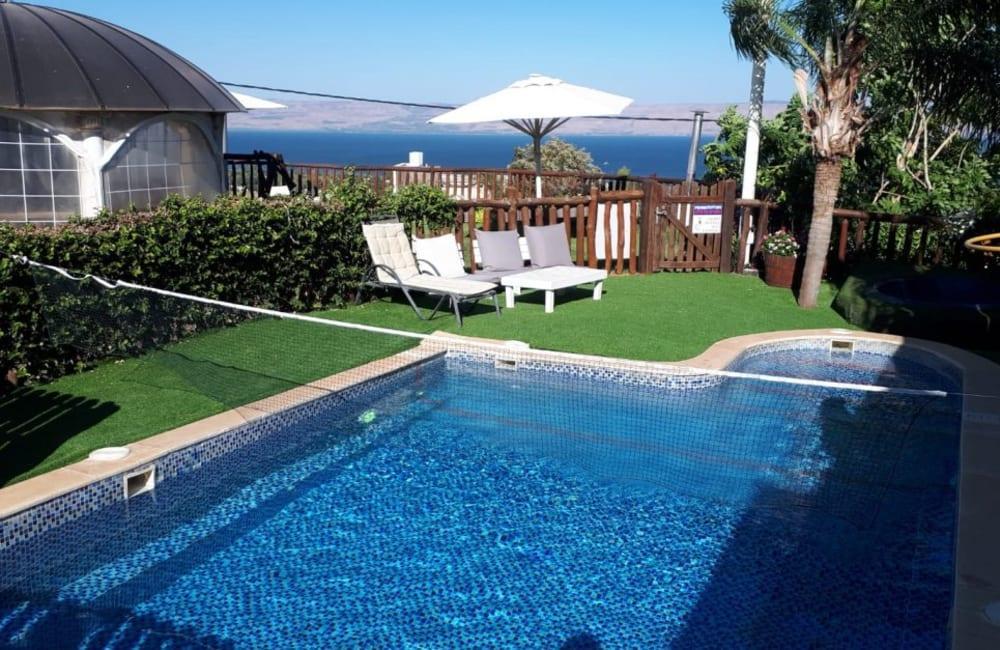 178706 גלרית חוץ, וילה בית הלוגים, וילה  במגדל וילות - Vila