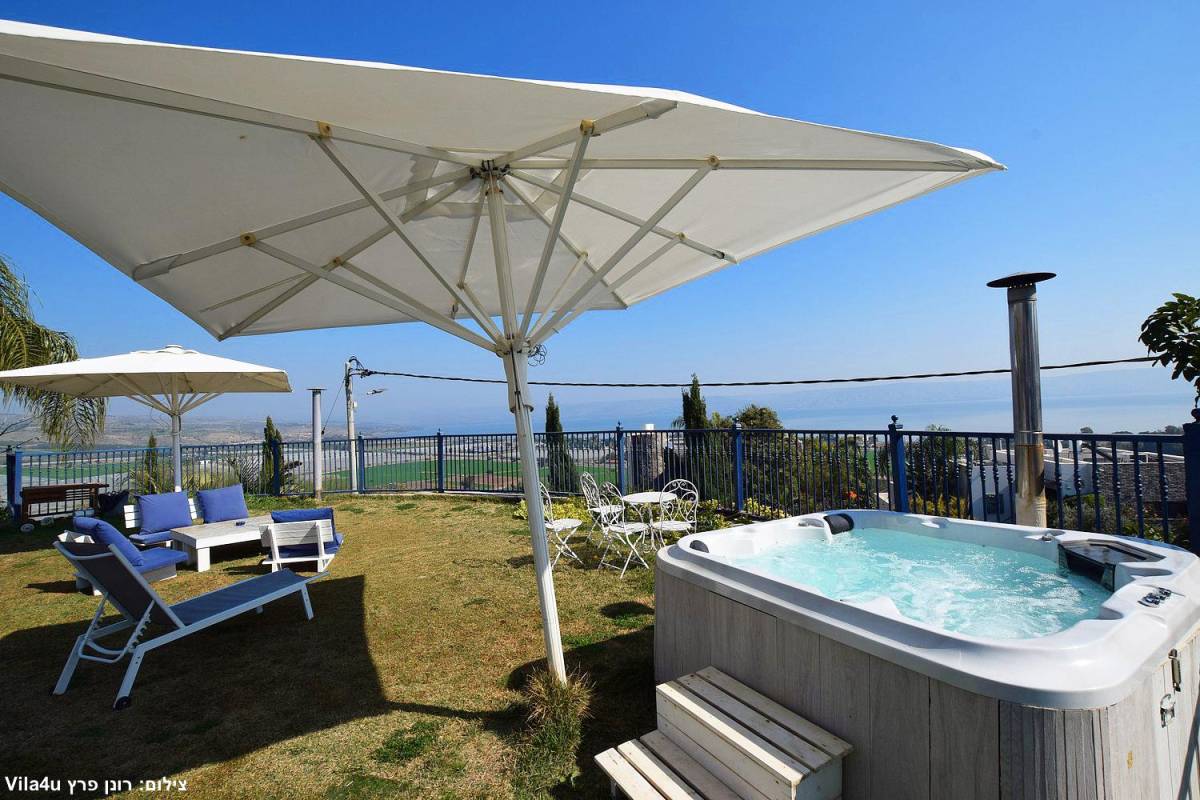 178708 גלרית חוץ, וילה בית הלוגים, וילה  במגדל וילות - Vila