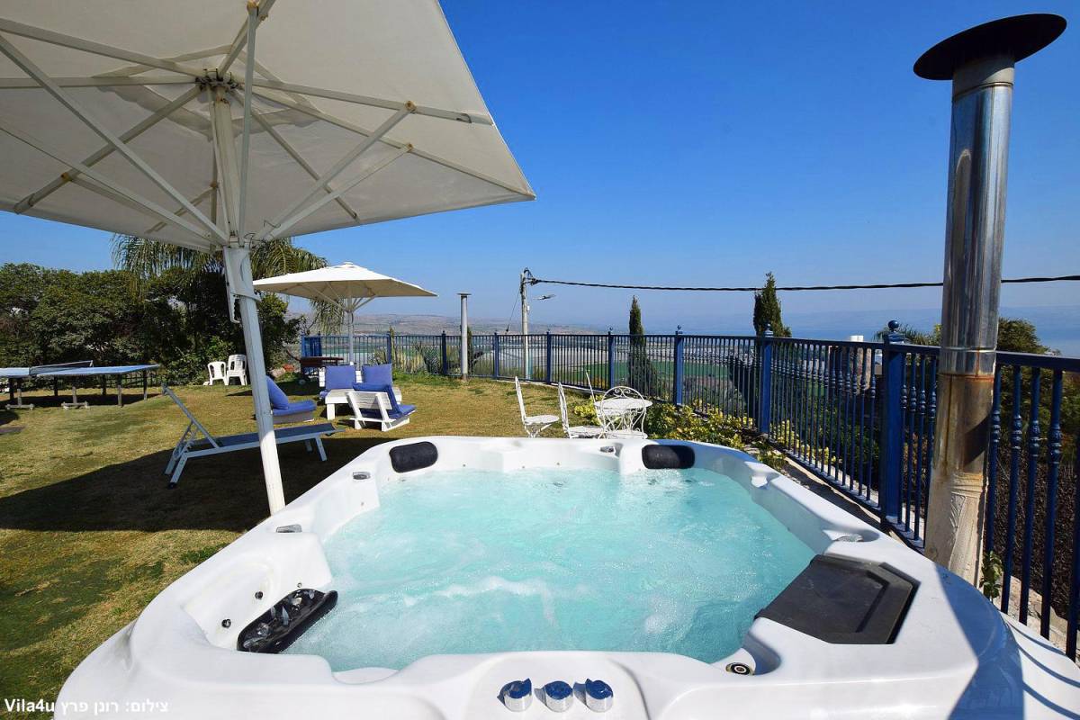 178709 גלרית חוץ, וילה בית הלוגים, וילה  במגדל וילות - Vila